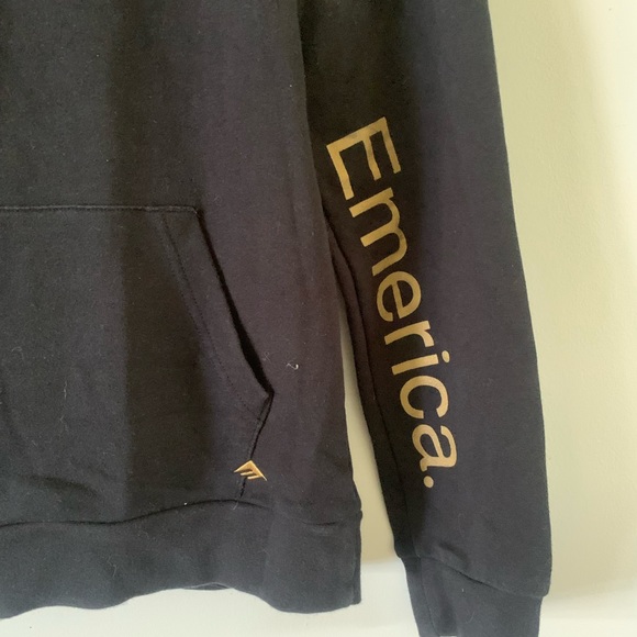 Emerica Crewneck - Picture 2 of 4